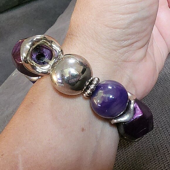 Claire's Purple/Silver Chunky Retro 80s Stretch Bracelet - Picture 8 of 16